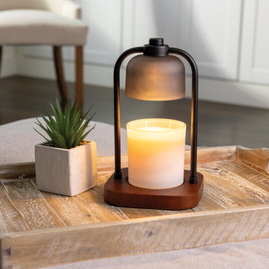 Hurricane Candle Lamps - Lighting a Space with Hurricane Lamps